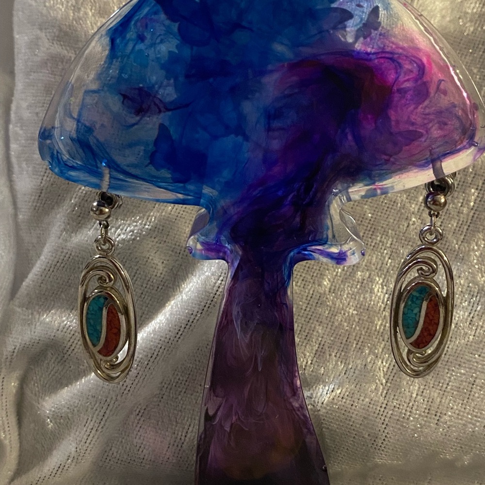Southwest Turquoise Oval Silver Pierced Earrings - Picture 12 of 12